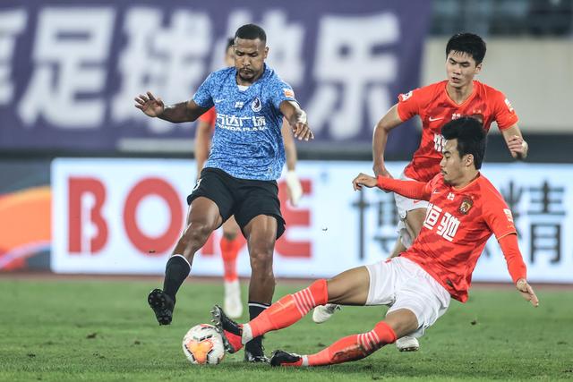 J联赛：町田泽维亚2-0横滨水手，埃里克·利马和藤尾翔太破门！